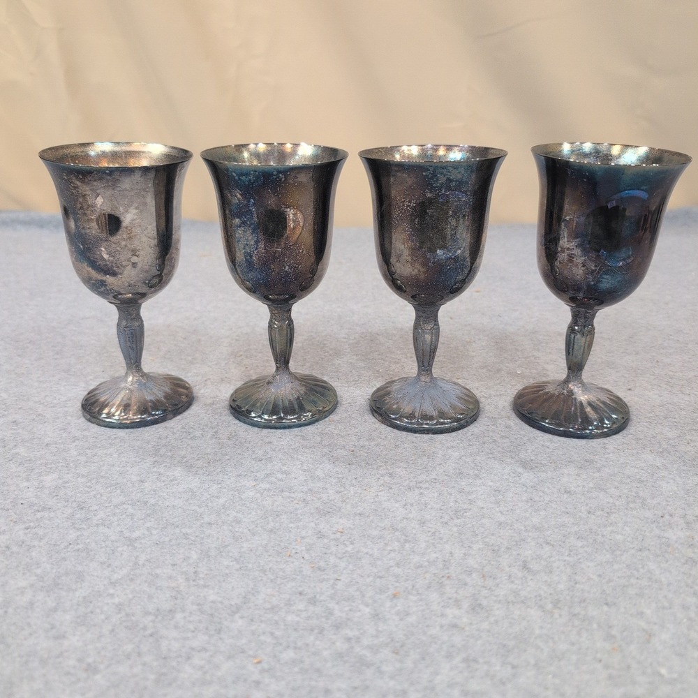 International Silver Co Silverplate Wine Goblets Set of 4 Fluted Base Patina - Picture 1 of 6